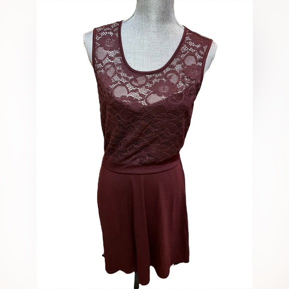 Purple Lace Dress - Picture 1 of 7